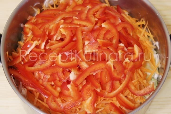 Маринованная капуста с болгарским перцем морковью и луком