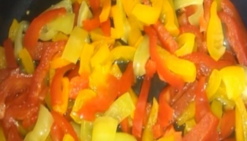 Лечо из болгарского перца с морковью и луком