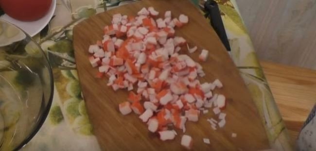 Крабовые палочки салат
